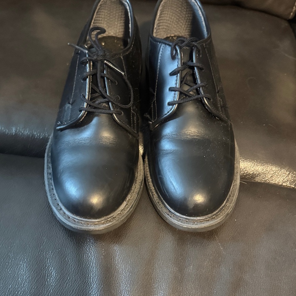 Bates Black Leather Lace-Up Derbys